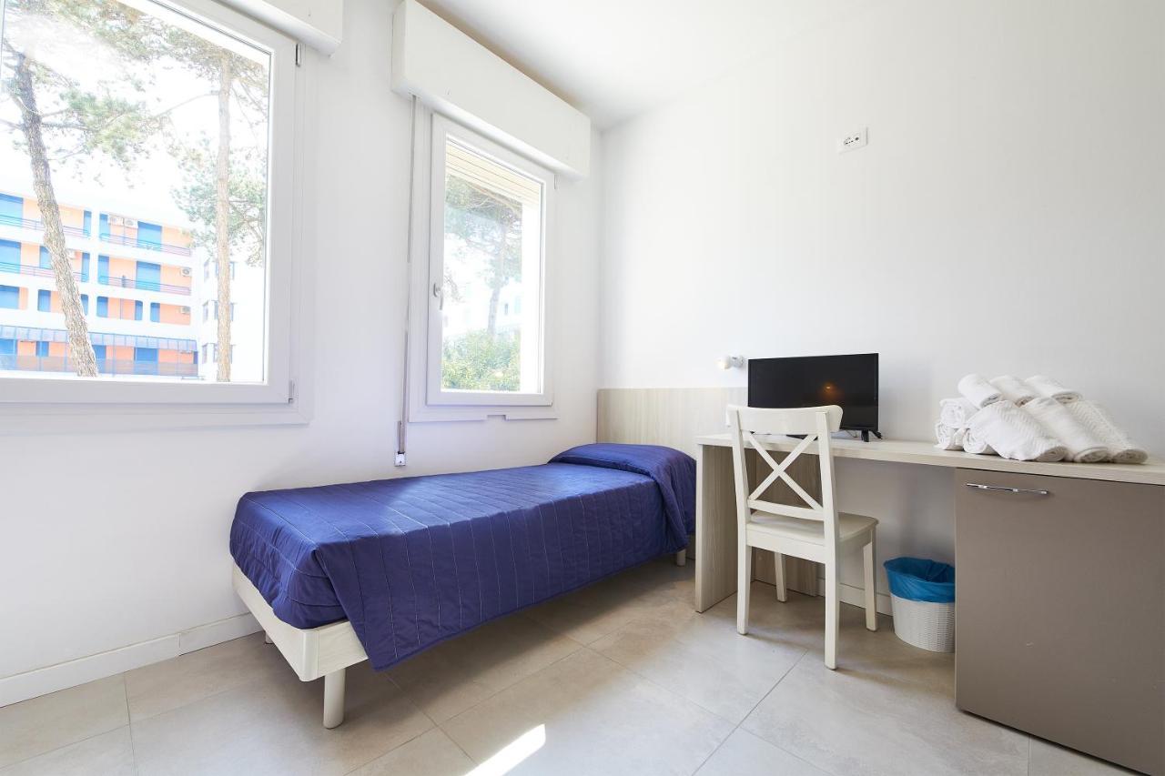 Lilium Maris Hotel Бибионе Экстерьер фото