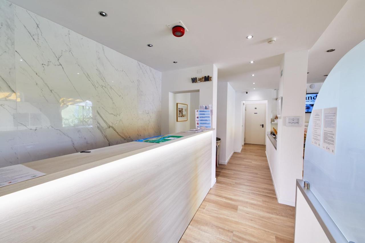 Lilium Maris Hotel Бибионе Экстерьер фото