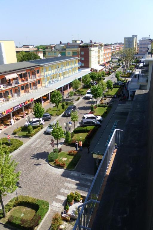 Lilium Maris Hotel Бибионе Экстерьер фото